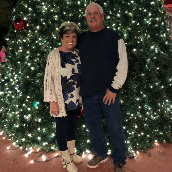 Meet your Posher, Kim - Picture 5 of 7